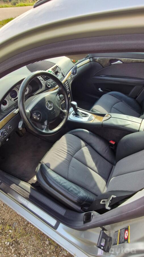 Mercedes-Benz E-Class W211/S211 wagon 5-doors