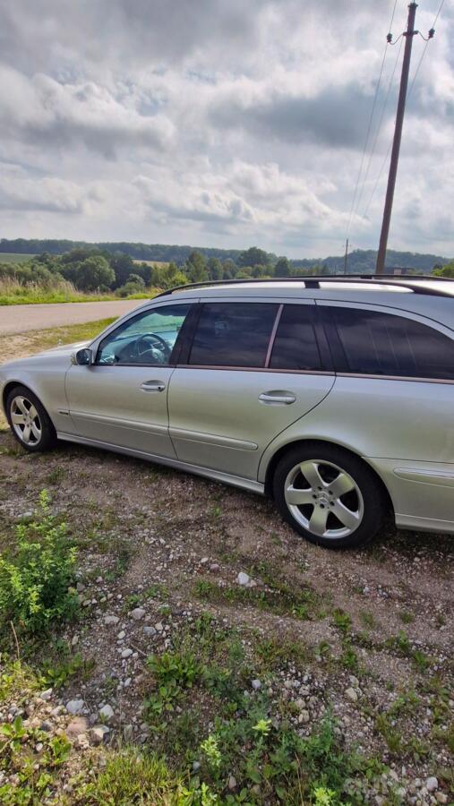 Mercedes-Benz E-Class W211/S211 wagon 5-doors