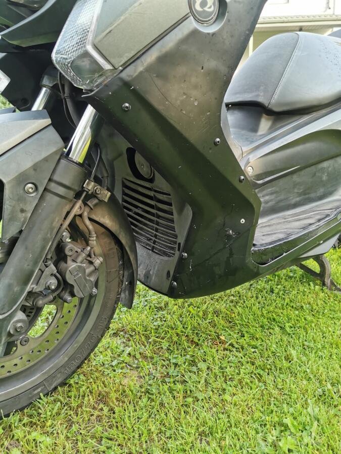Yamaha X-MAX
