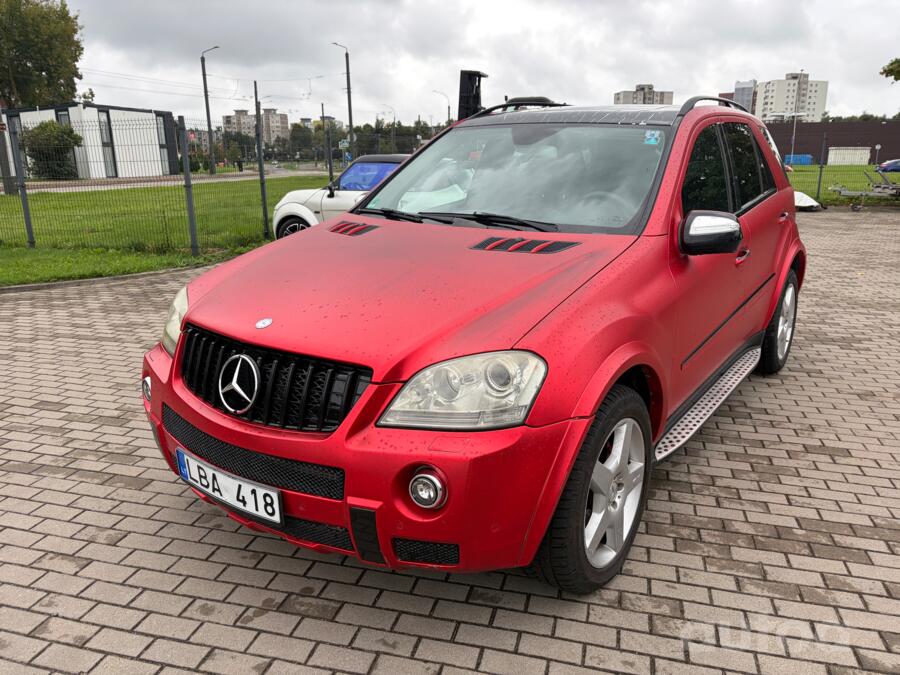 Mercedes-Benz M-Class W164 Crossover 5-doors