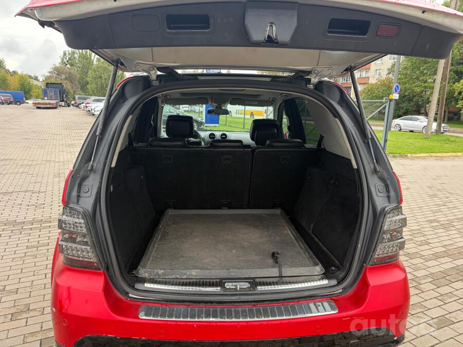 Mercedes-Benz M-Class W164 Crossover 5-doors