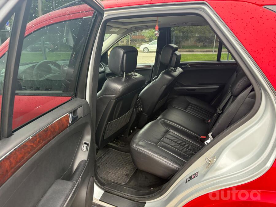 Mercedes-Benz M-Class W164 Crossover 5-doors