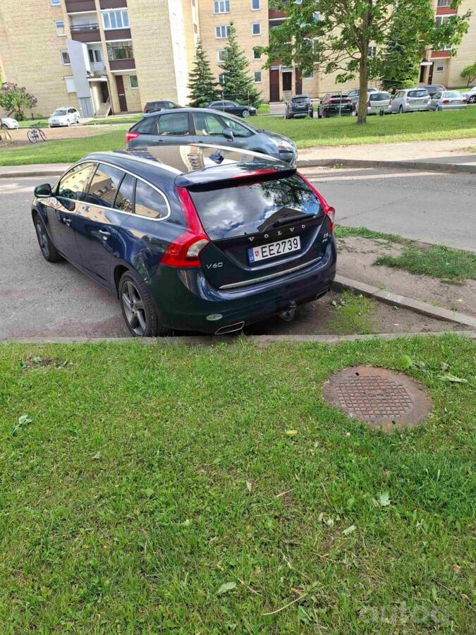 Volvo V60 Cross Country