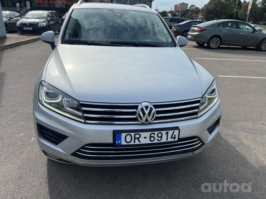 Volkswagen Touareg 2 generation [restyling] Crossover