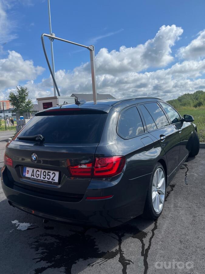 BMW 528 2015