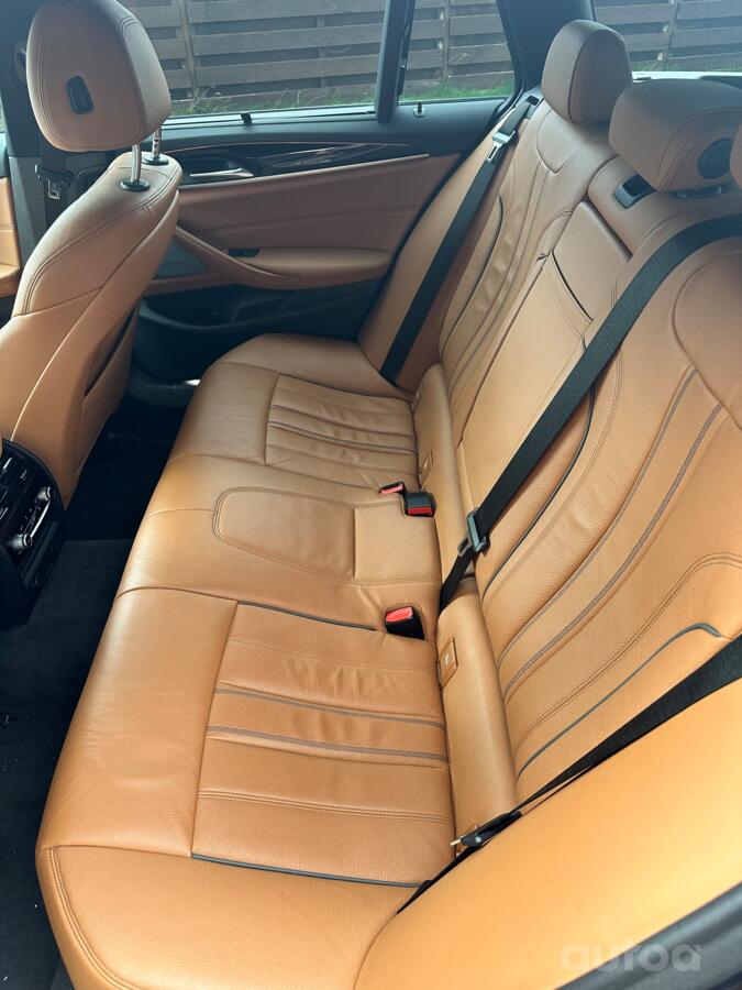 BMW 5 Series G30 Touring wagon