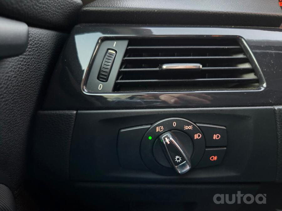 BMW 320 2013