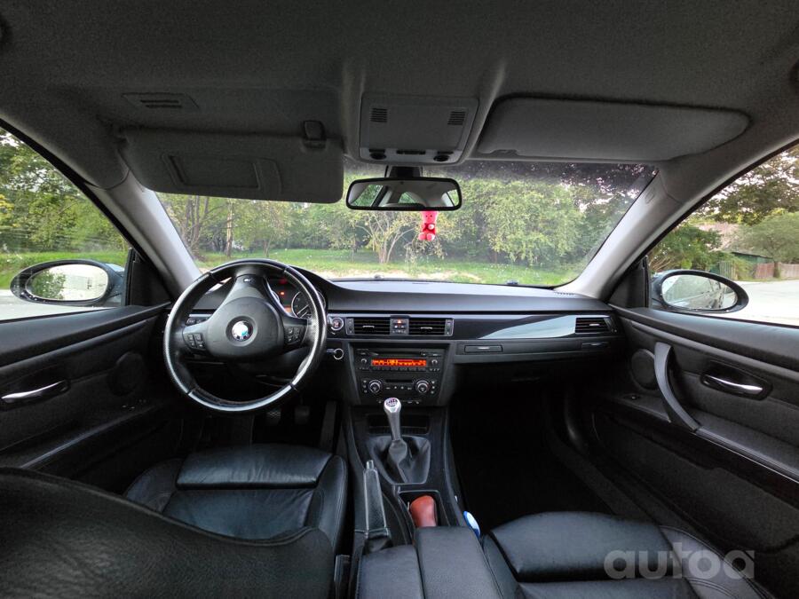 BMW 320 2013