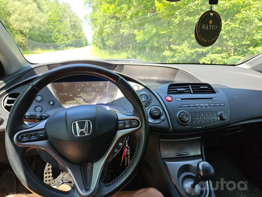 Honda Civic 8 generation [restyling] Type-S hatchback 3-doors