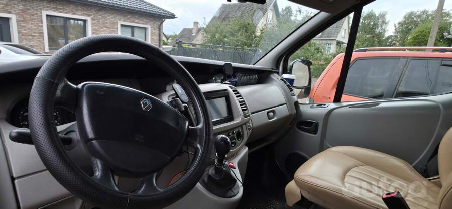 Renault Trafic 2 generation [restyling] Minivan