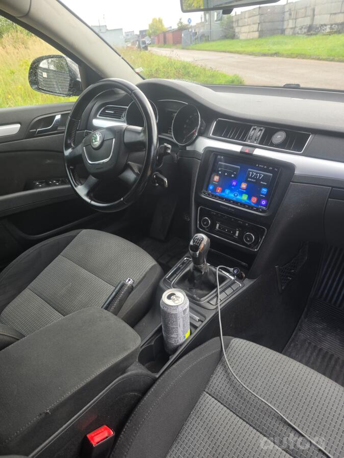 Skoda Superb 2 generation Combi wagon