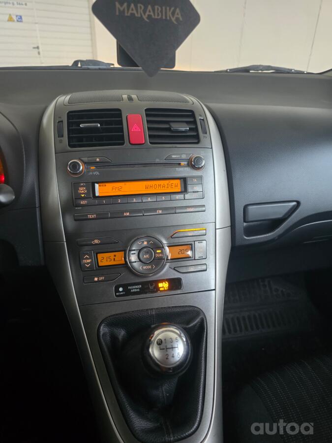 Toyota Auris 1 generation Hatchback 5-doors