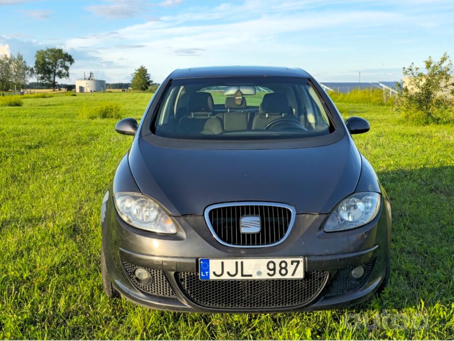 SEAT Toledo 3 generation Hatchback