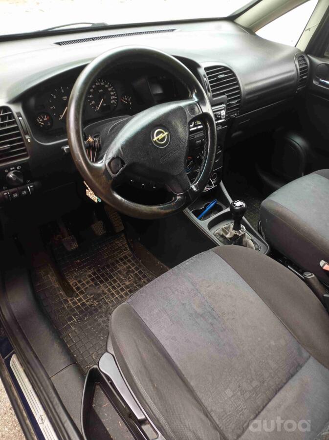 Opel Zafira