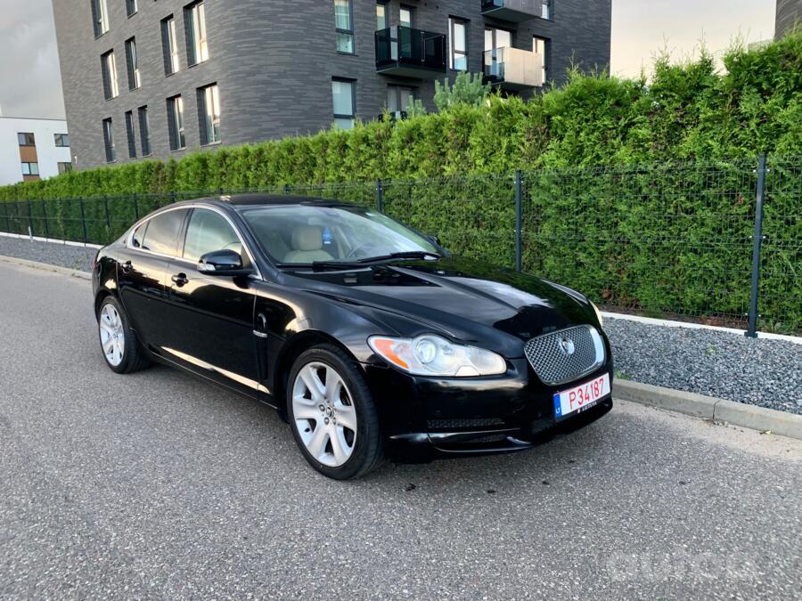 Jaguar XF X250 Sedan 4-doors