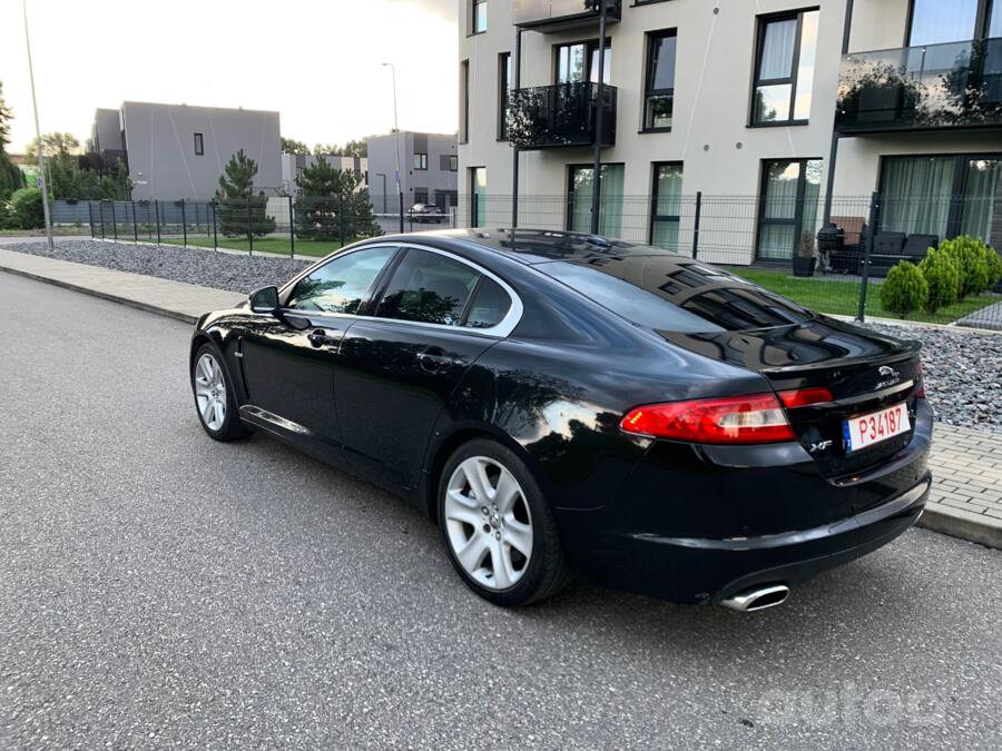 Jaguar XF X250 Sedan 4-doors