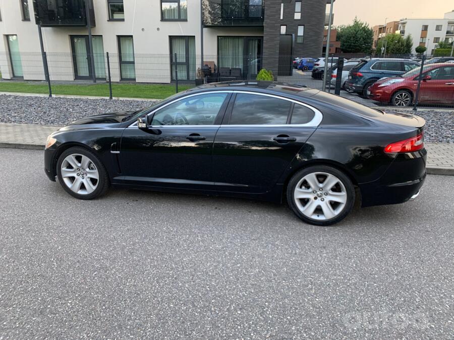 Jaguar XF X250 Sedan 4-doors