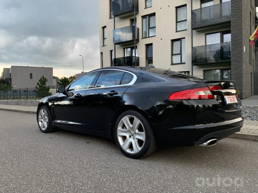 Jaguar XF X250 Sedan 4-doors