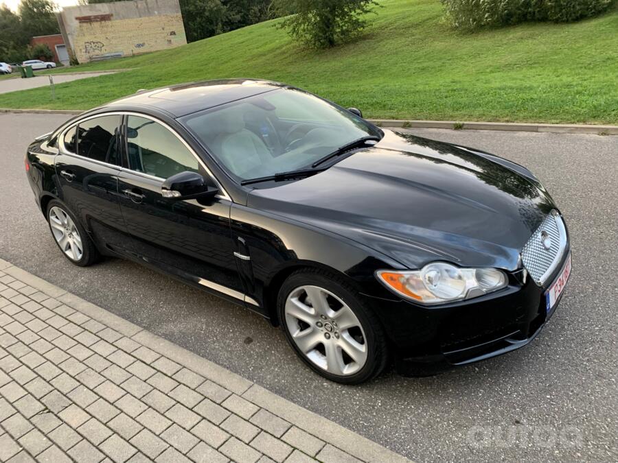 Jaguar XF X250 Sedan 4-doors