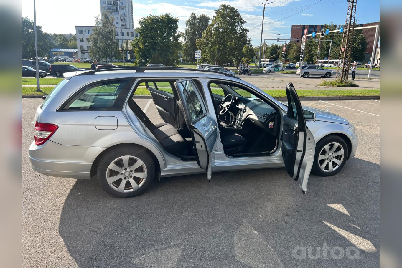 Mercedes-Benz C-Class W204/S204 wagon 5-doors