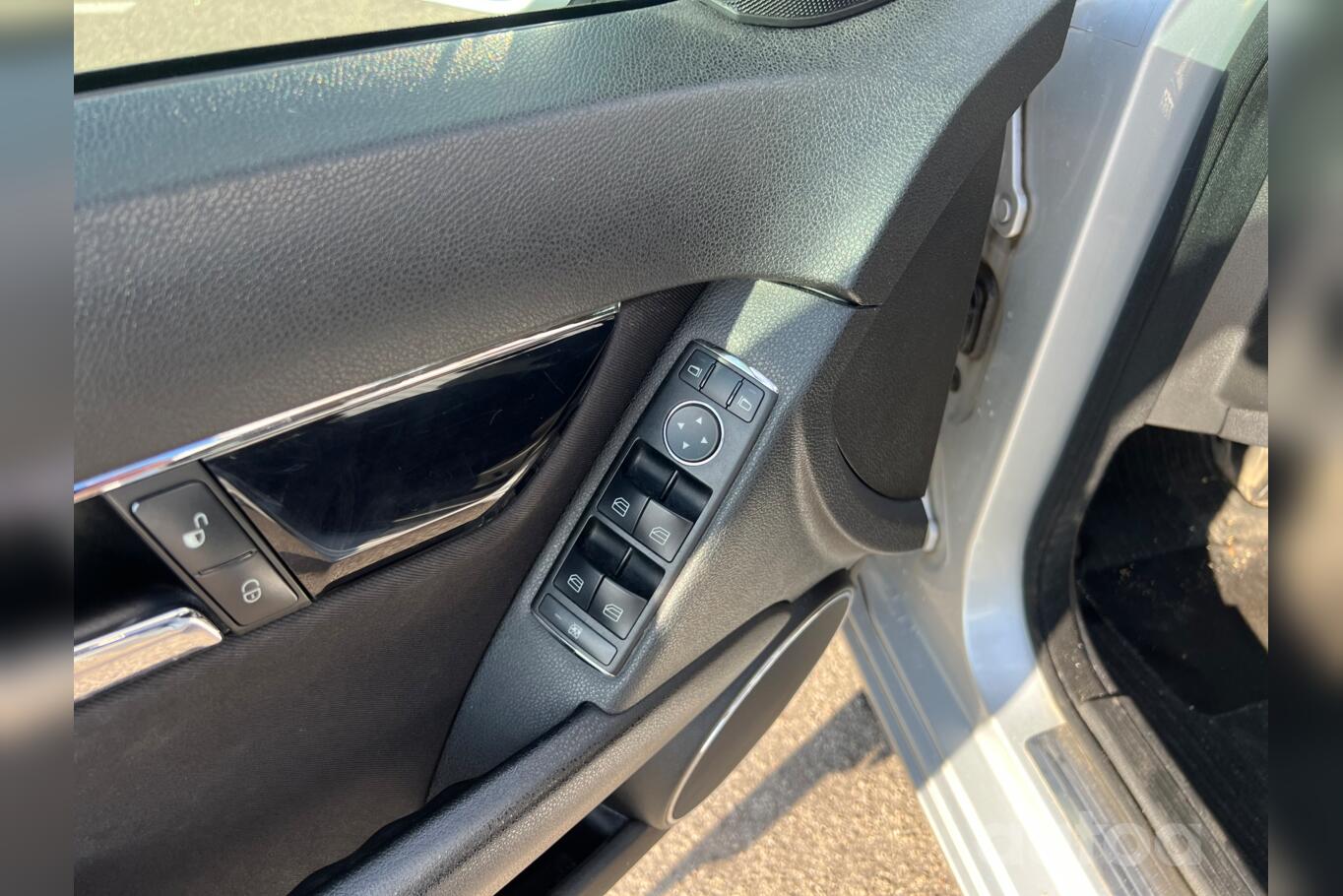 Mercedes-Benz C-Class W204/S204 wagon 5-doors