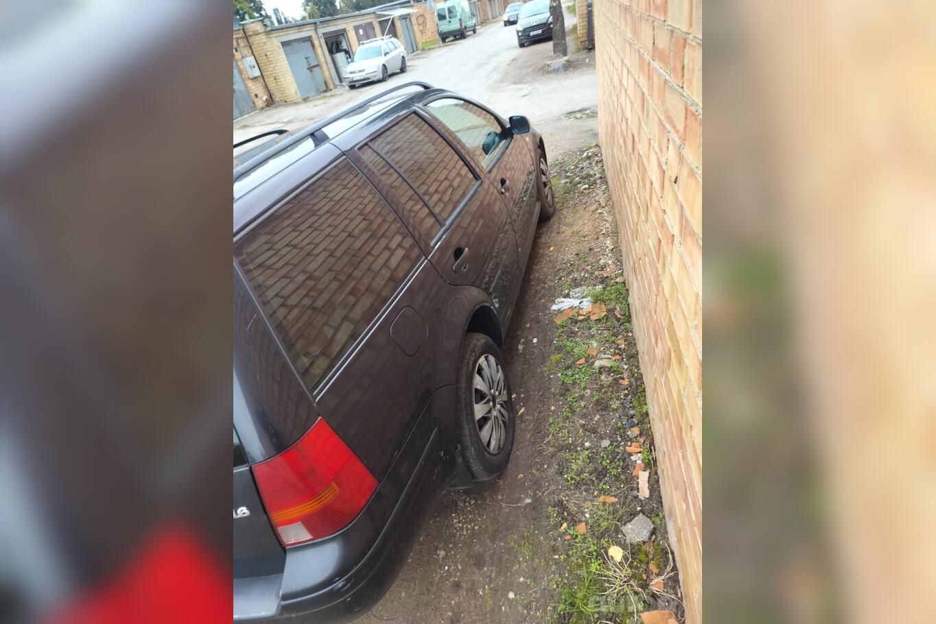 Volkswagen Golf 4 generation wagon