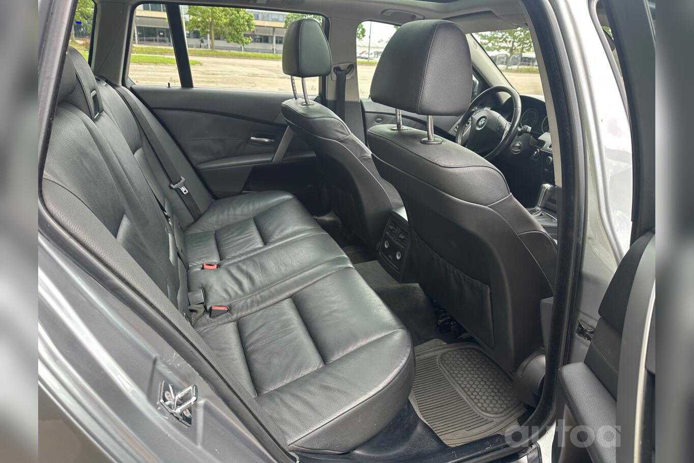 BMW 5 Series E60/E61 Touring wagon