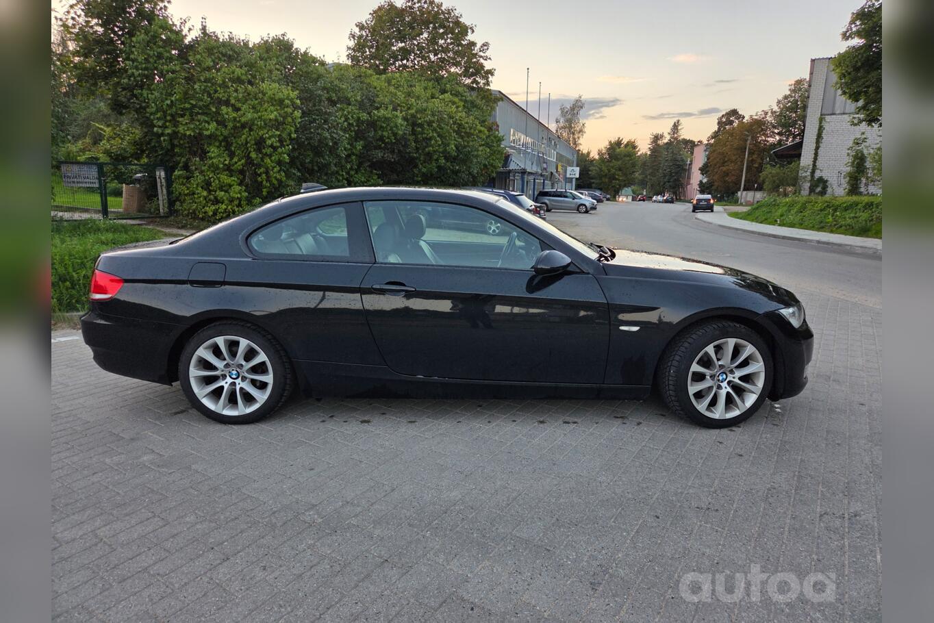BMW 320 2013