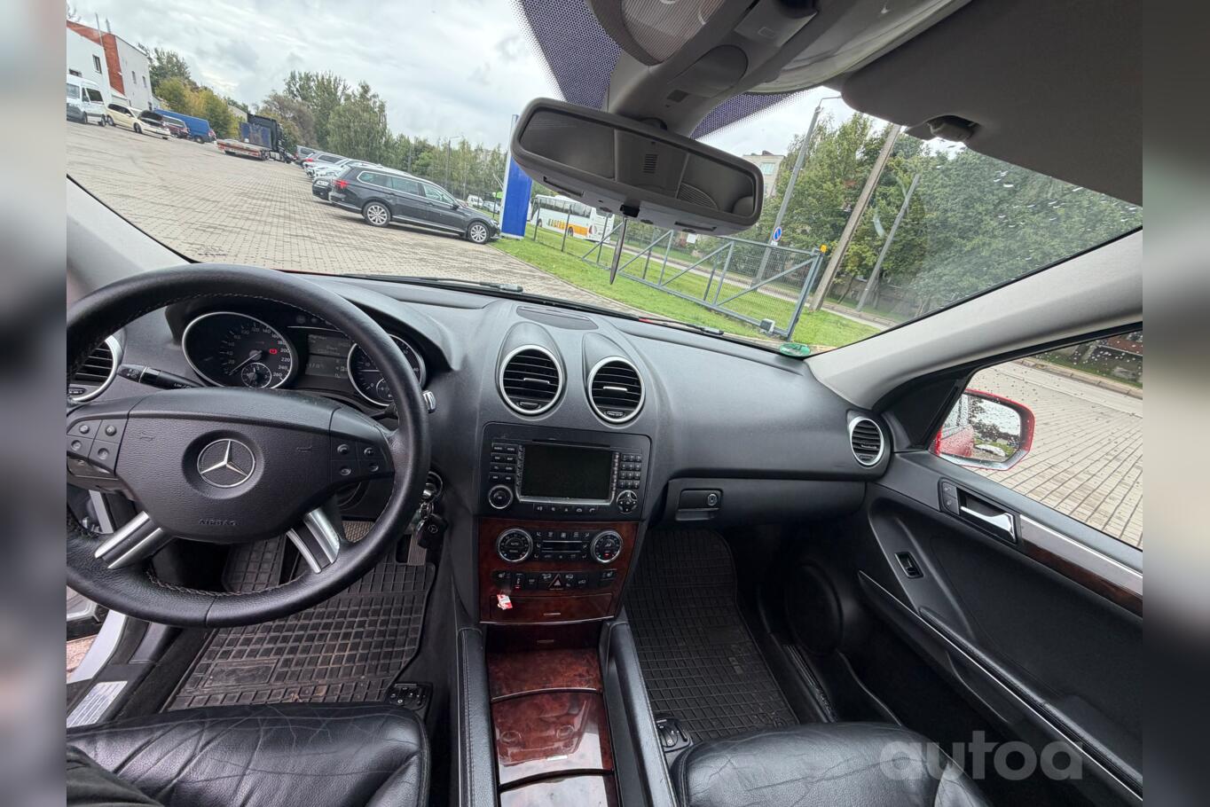 Mercedes-Benz M-Class W164 Crossover 5-doors