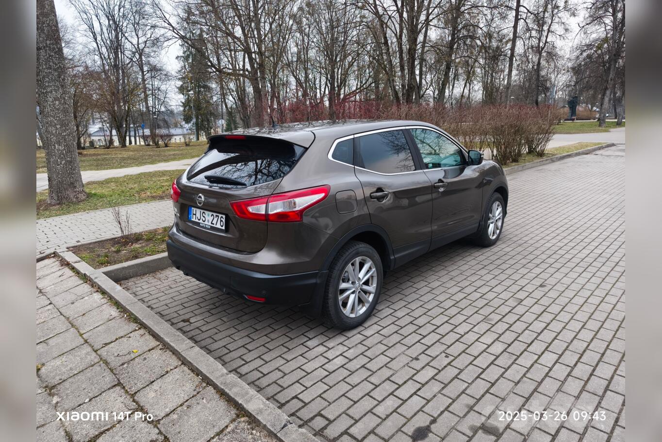 Nissan Qashqai 2 generation Crossover
