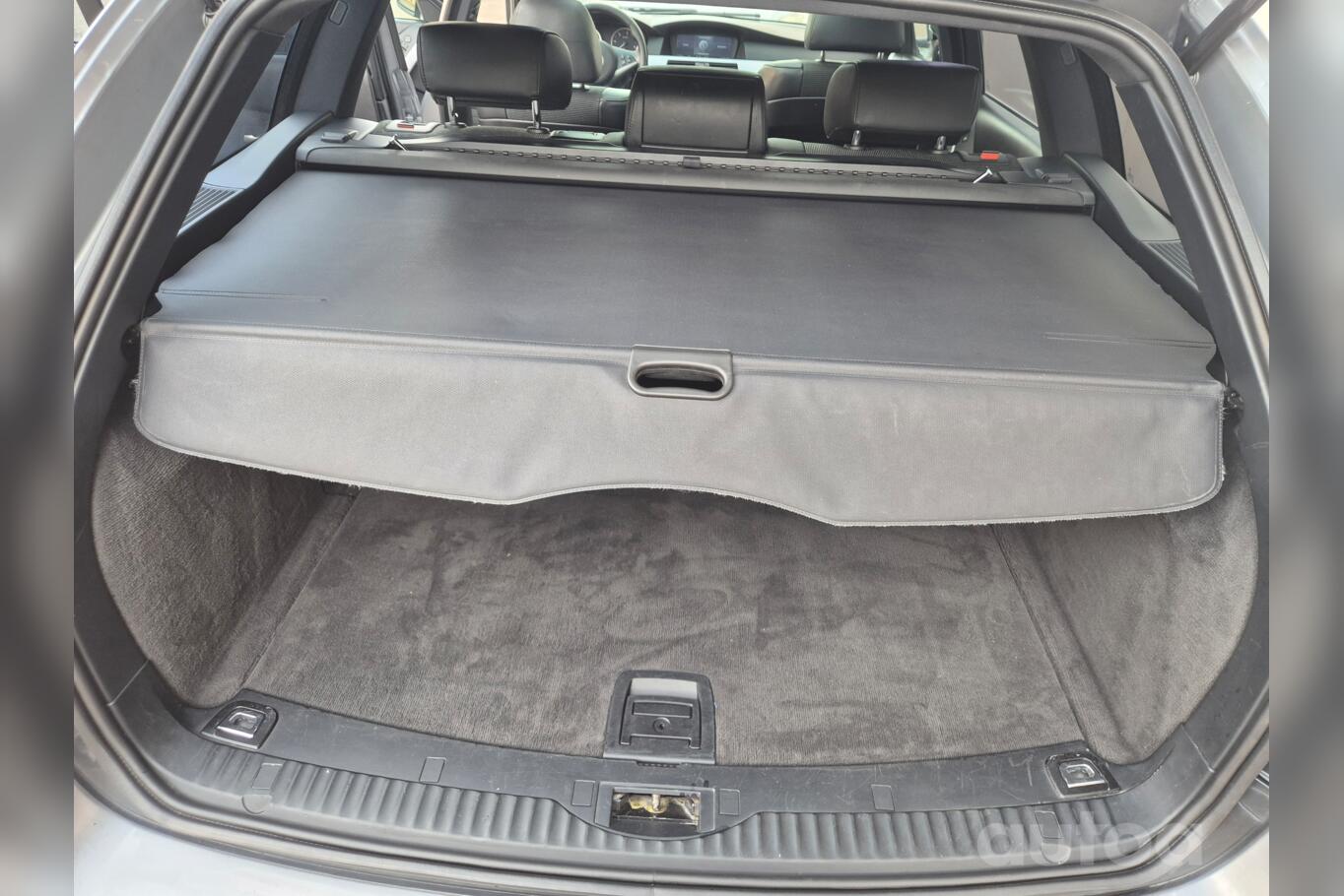 BMW 530 2006