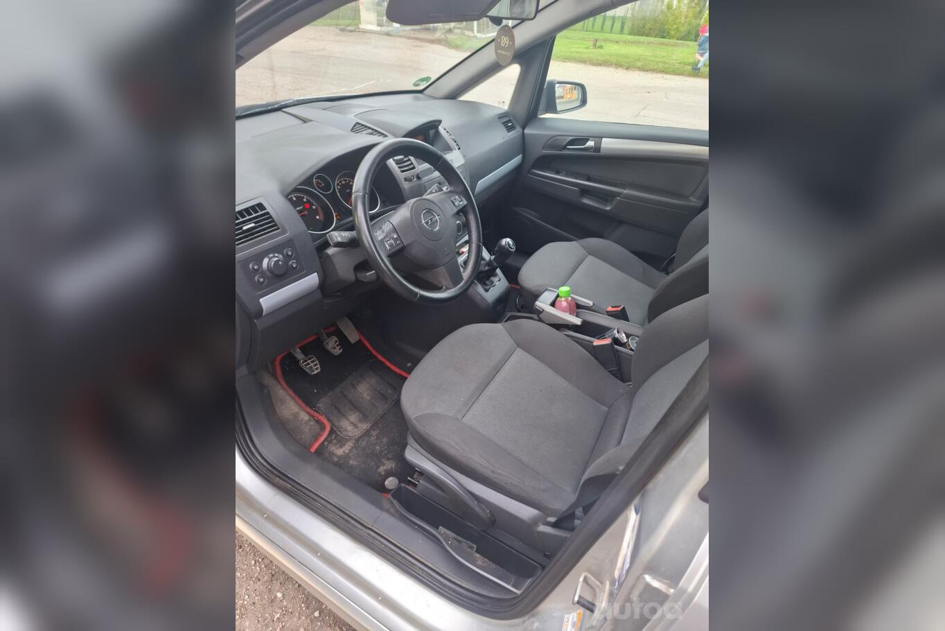 Opel Zafira B OPC minivan 5-doors