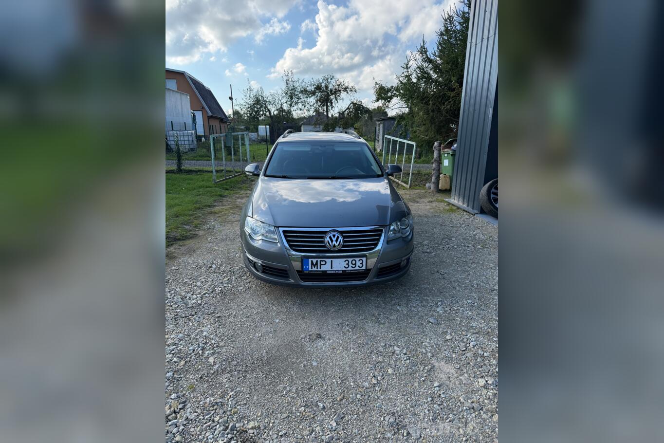Volkswagen Passat B6 wagon 5-doors