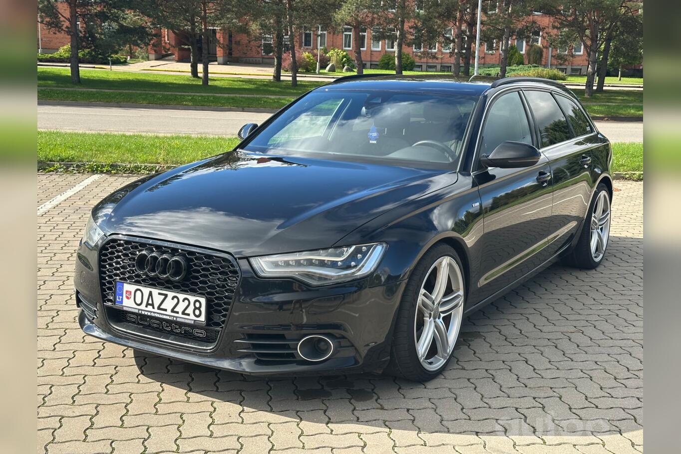 Audi A6 4G/C7 Avant wagon 5-doors