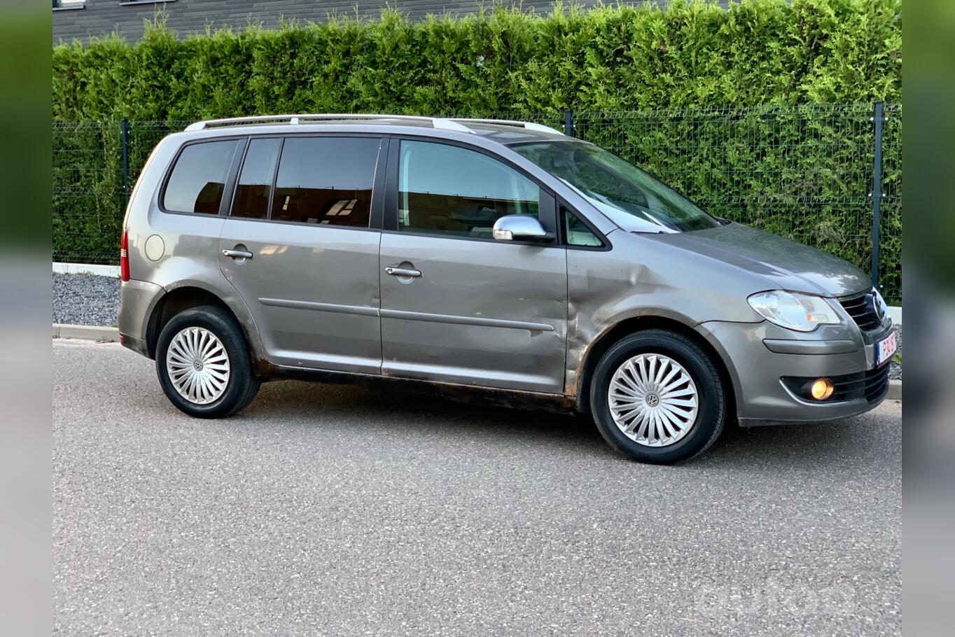 Volkswagen Touran 1 generation [restyling] Minivan 5-doors