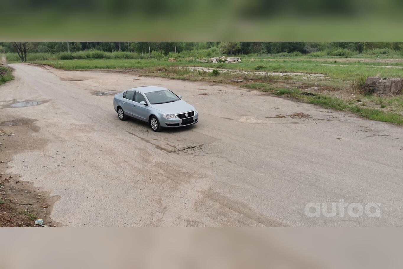 Volkswagen Passat B6 Sedan 4-doors