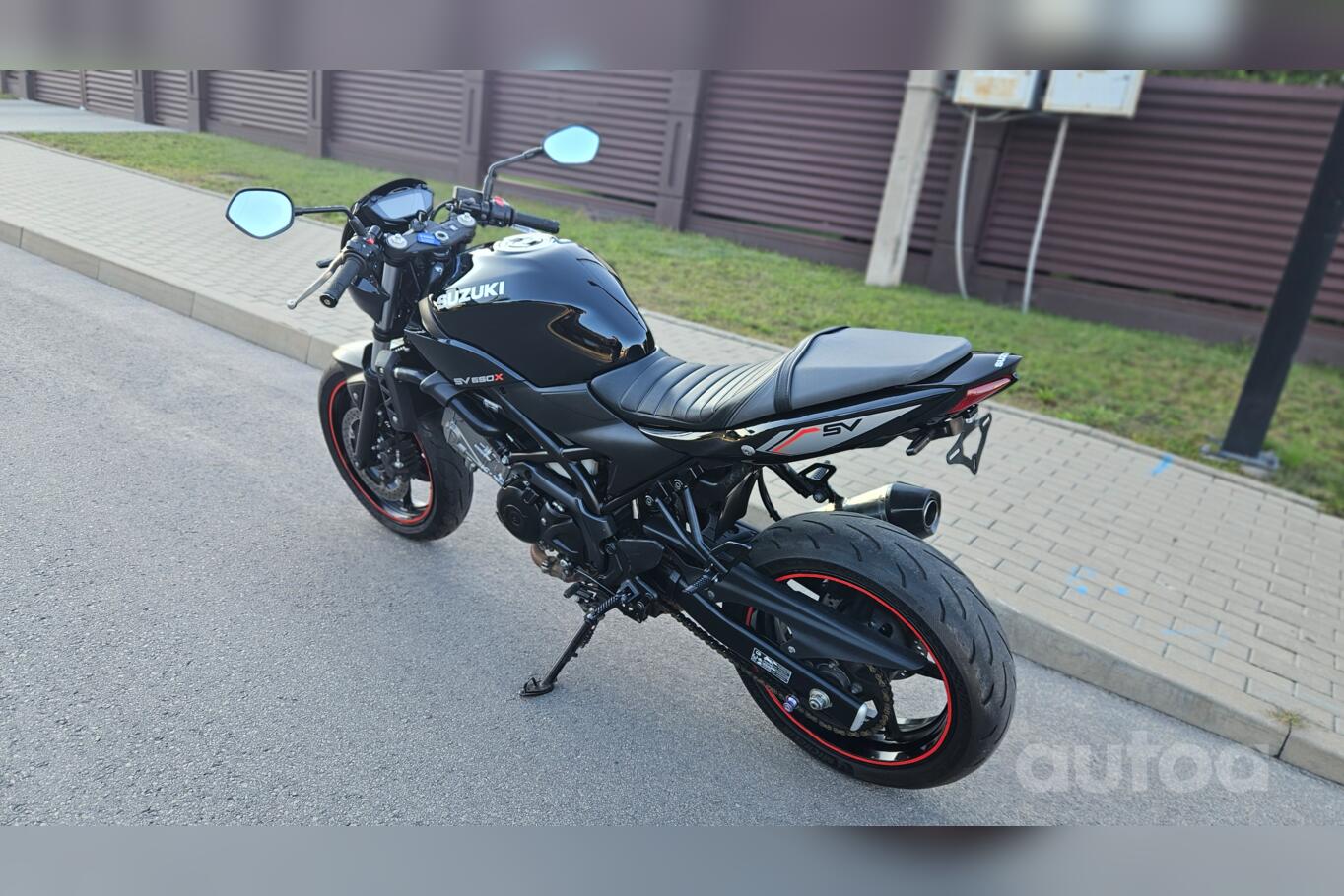 Suzuki SV