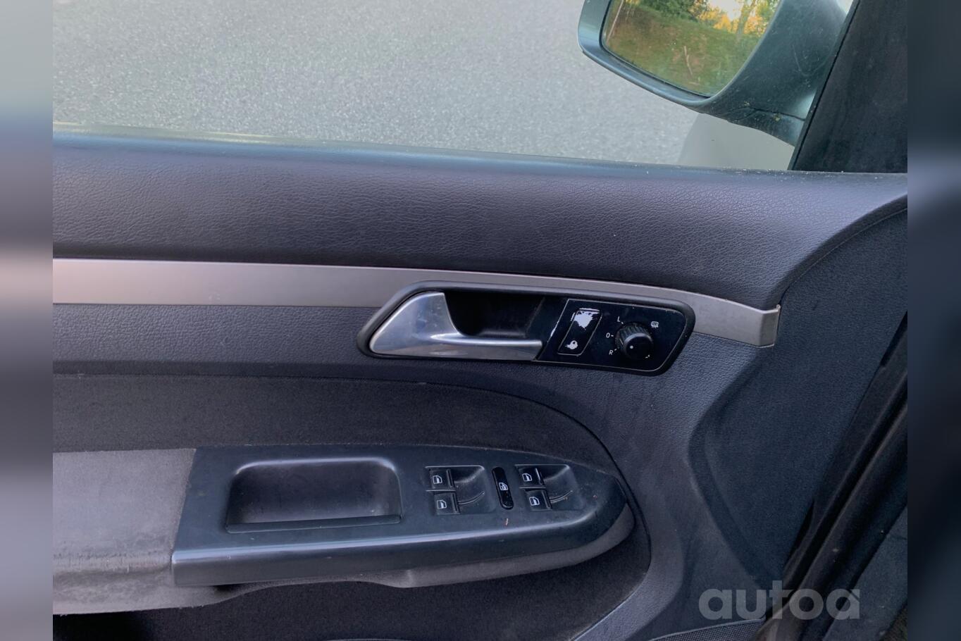 Volkswagen Touran 1 generation [restyling] Minivan 5-doors