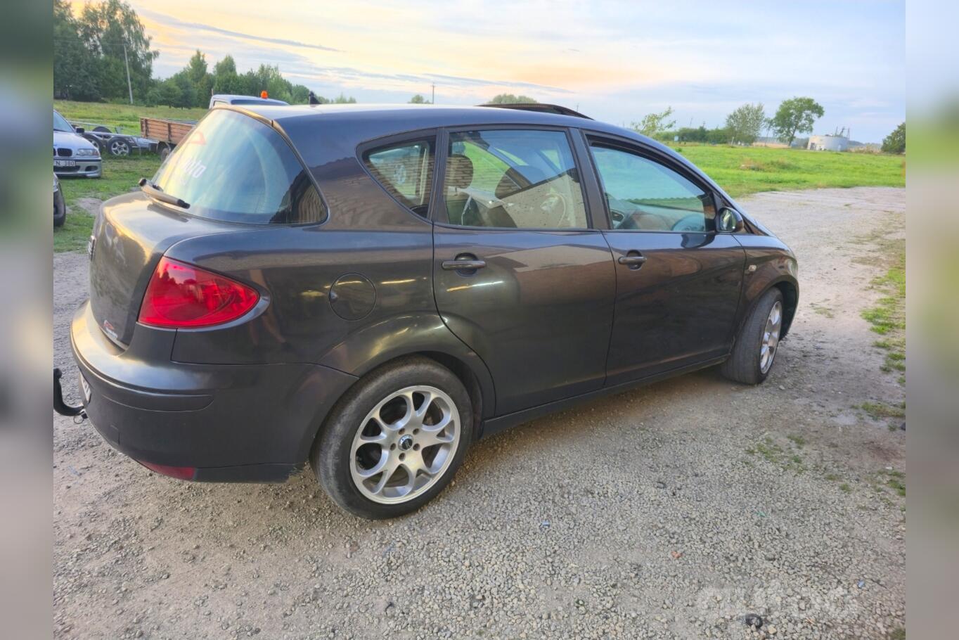 SEAT Toledo 3 generation Hatchback