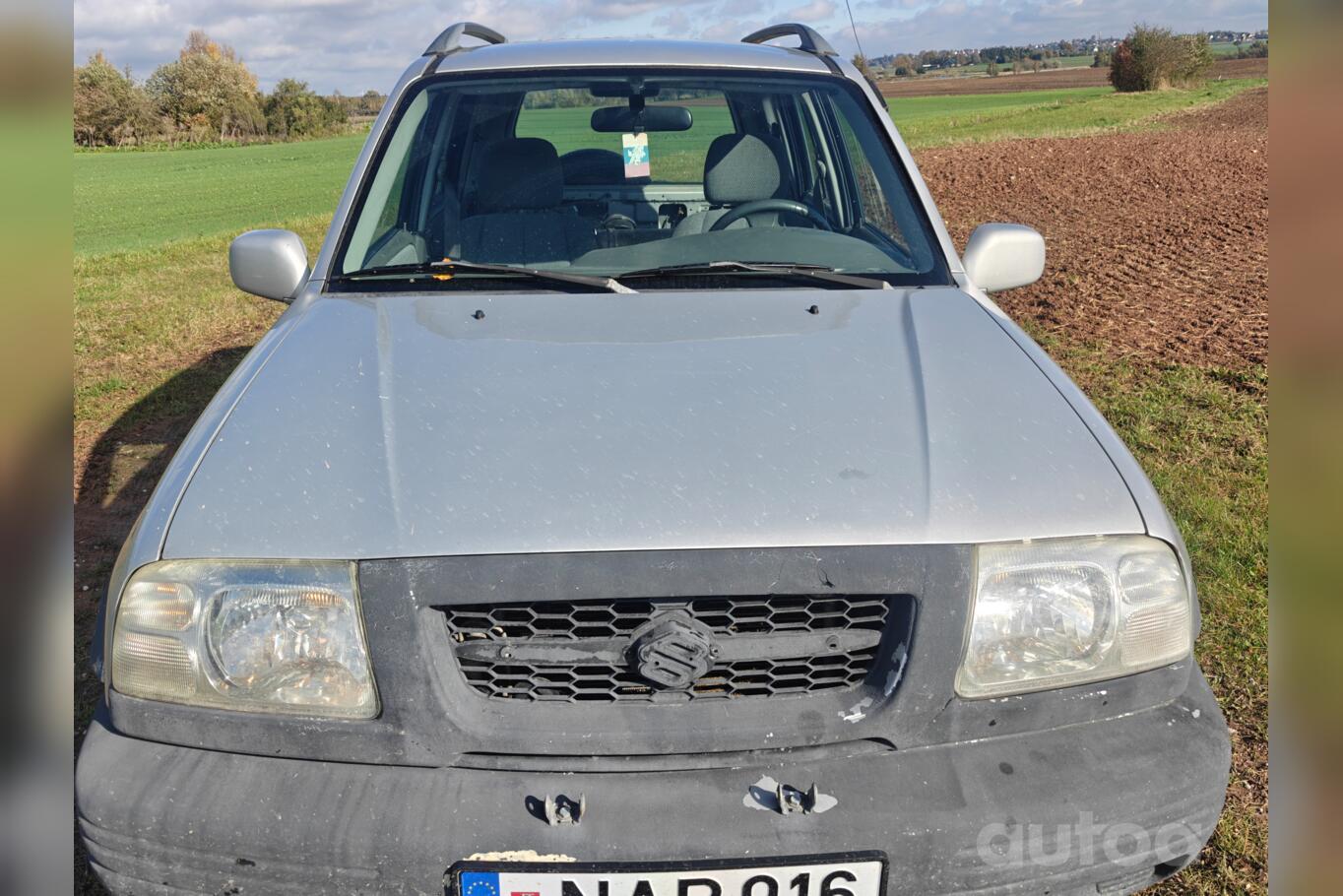Suzuki Grand Vitara FT SUV outdoor