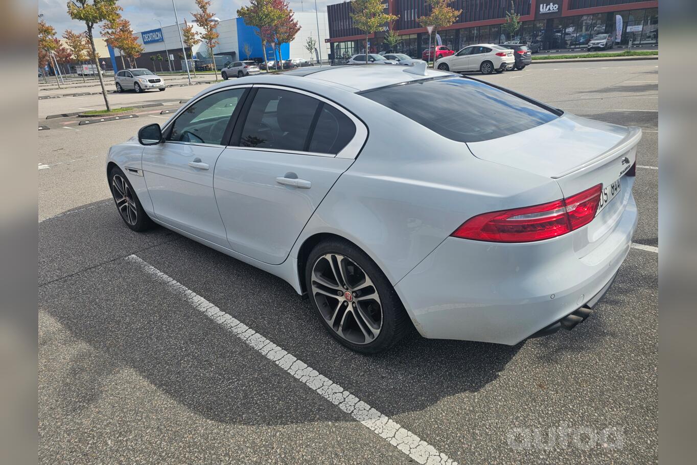 Jaguar XE 1 generation