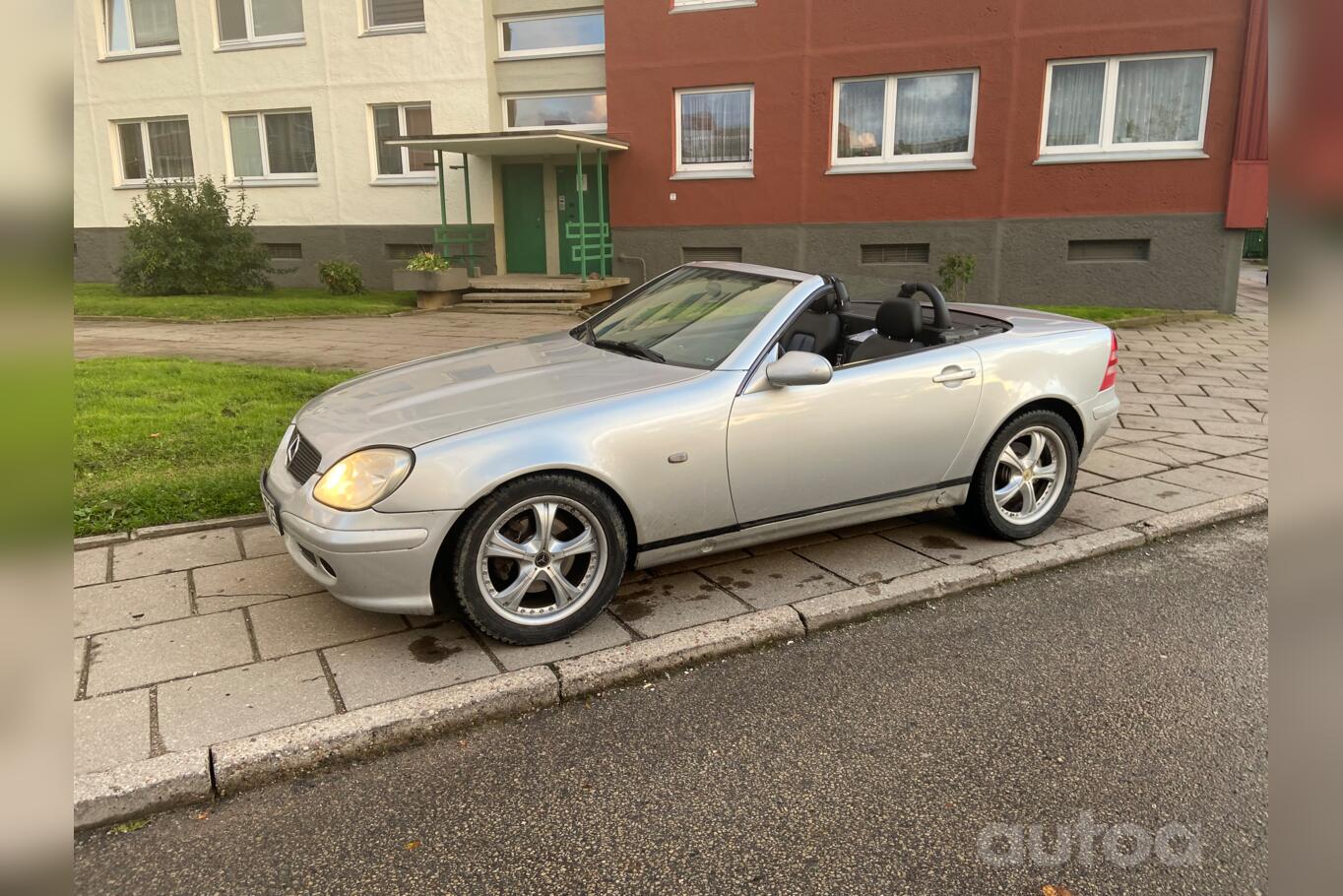 Mercedes-Benz SLK-Class R170 Roadster