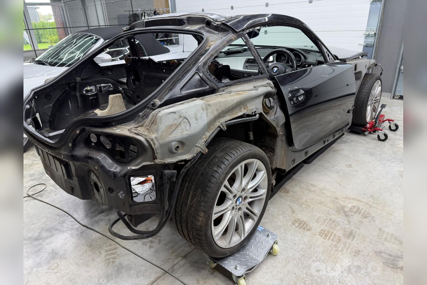 BMW Z4 E85/E86 [restyling] Coupe