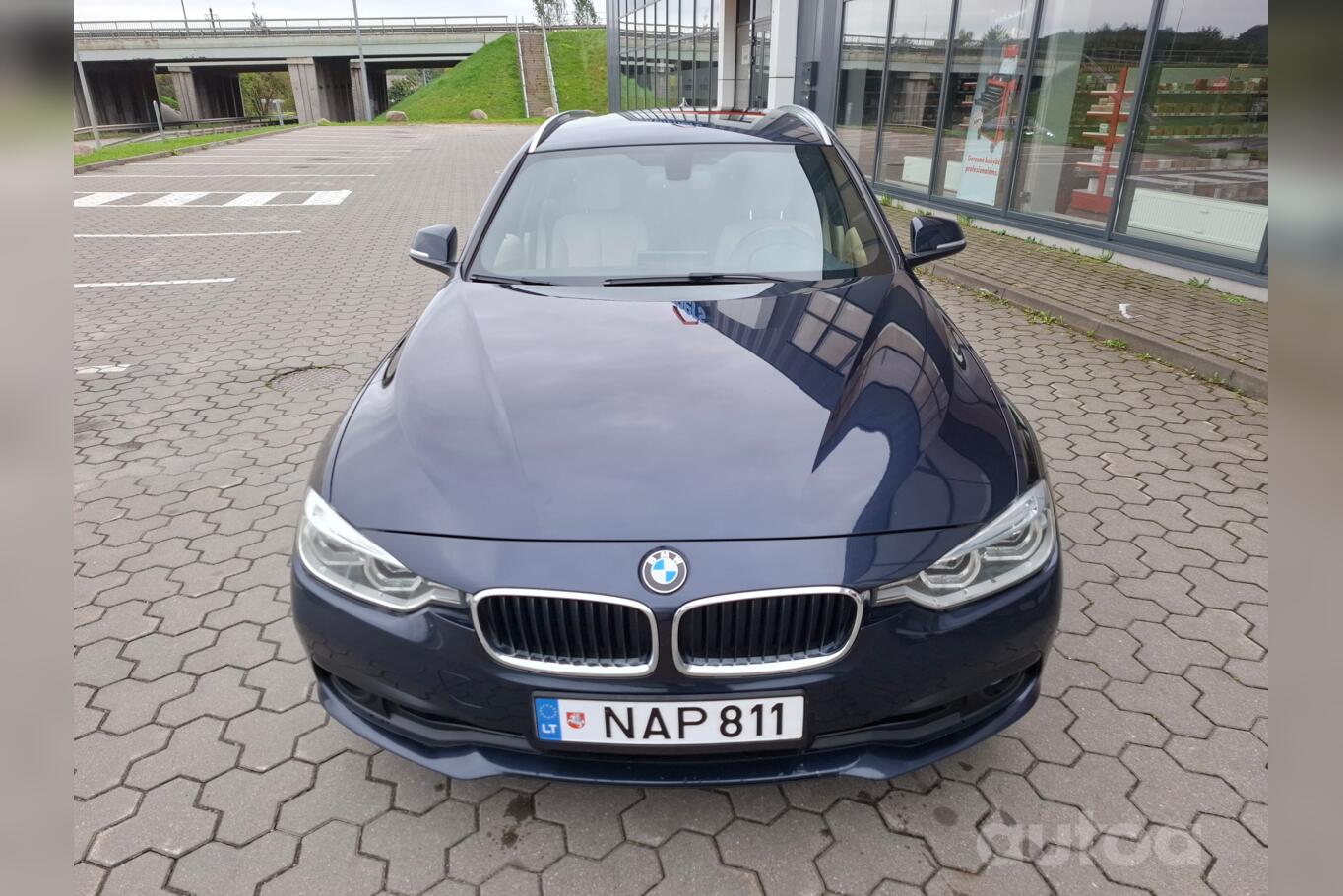 BMW 320 2016