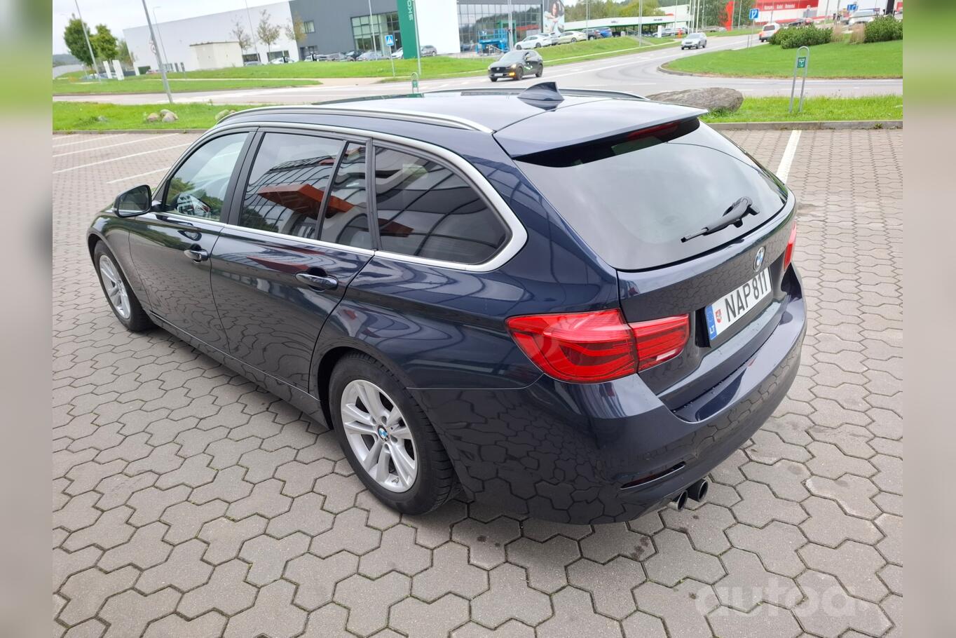 BMW 320 2016