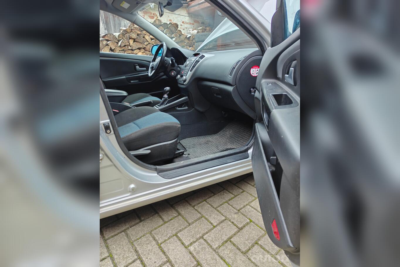 Kia Cee'd 1 generation [restyling] SW wagon