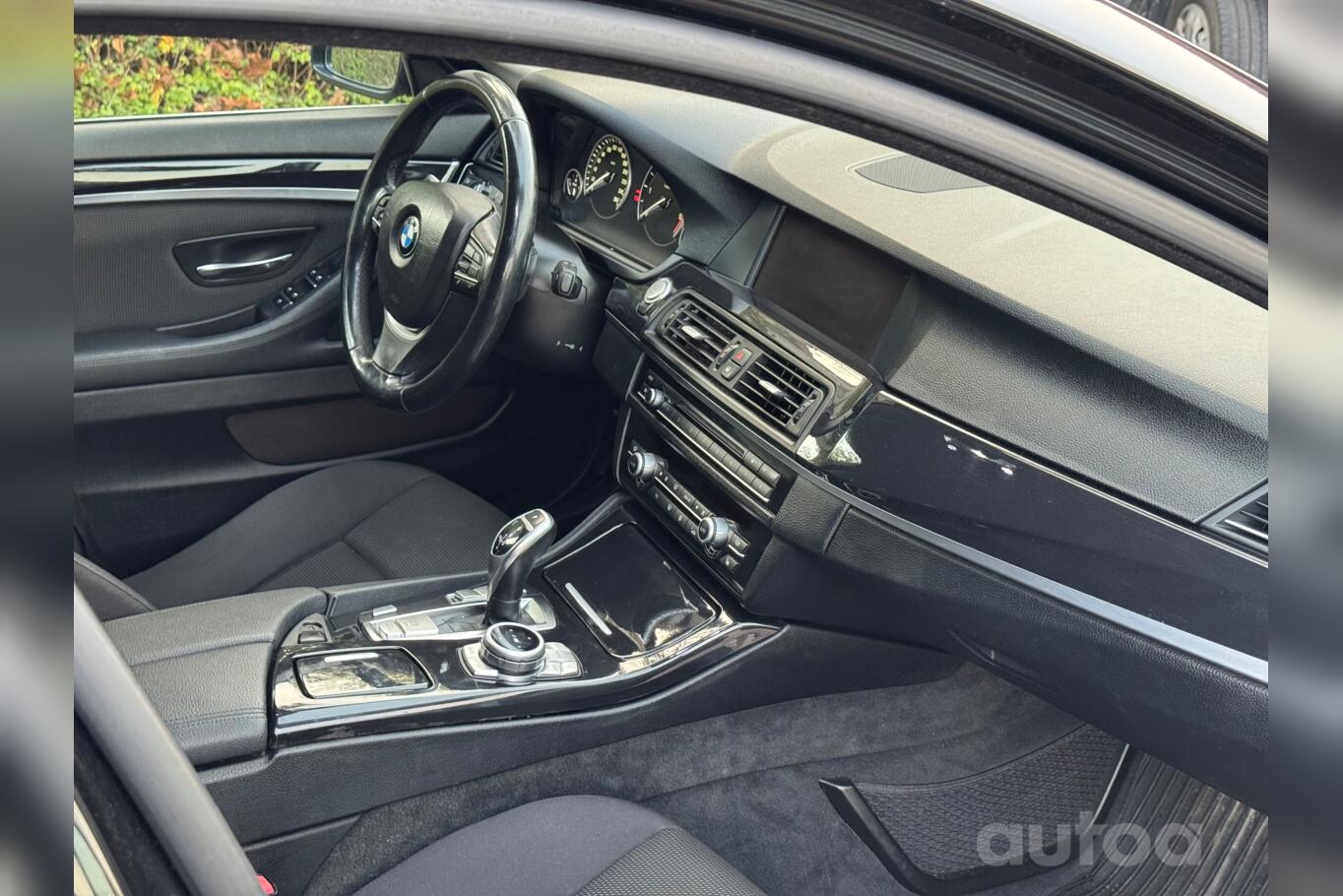 BMW 525 2012