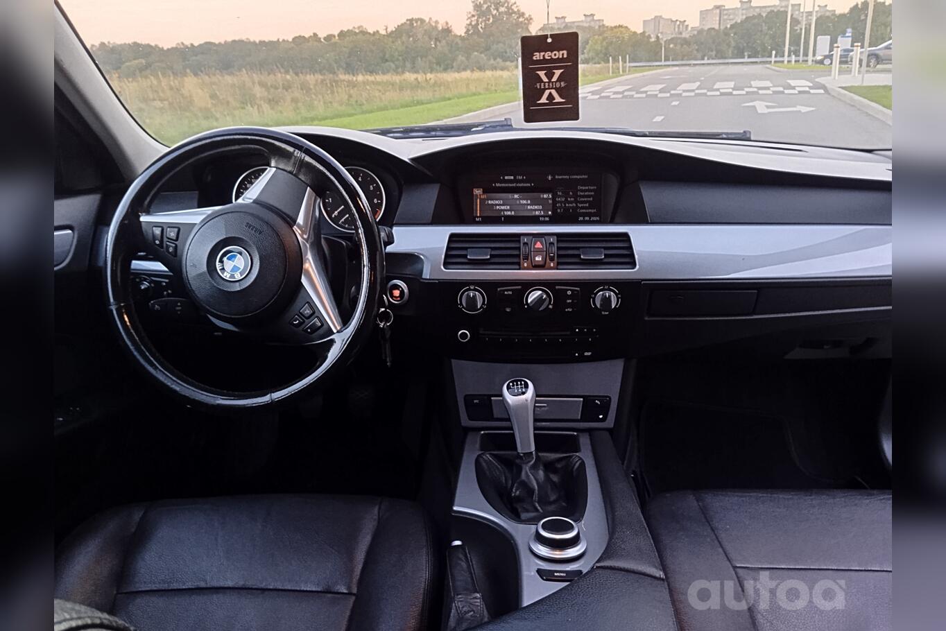 BMW 523 2006