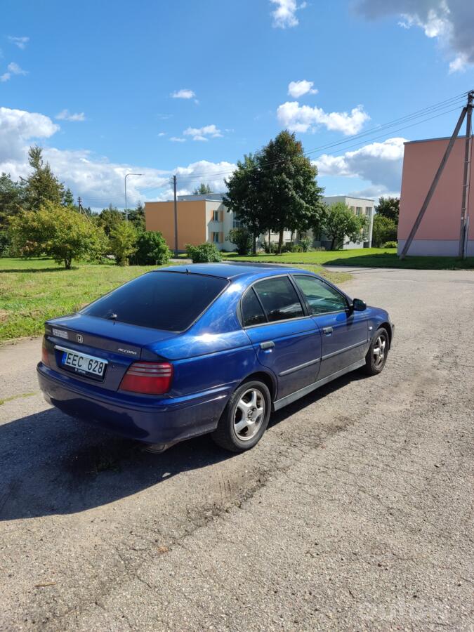 Honda Accord 6 generation Hatchback