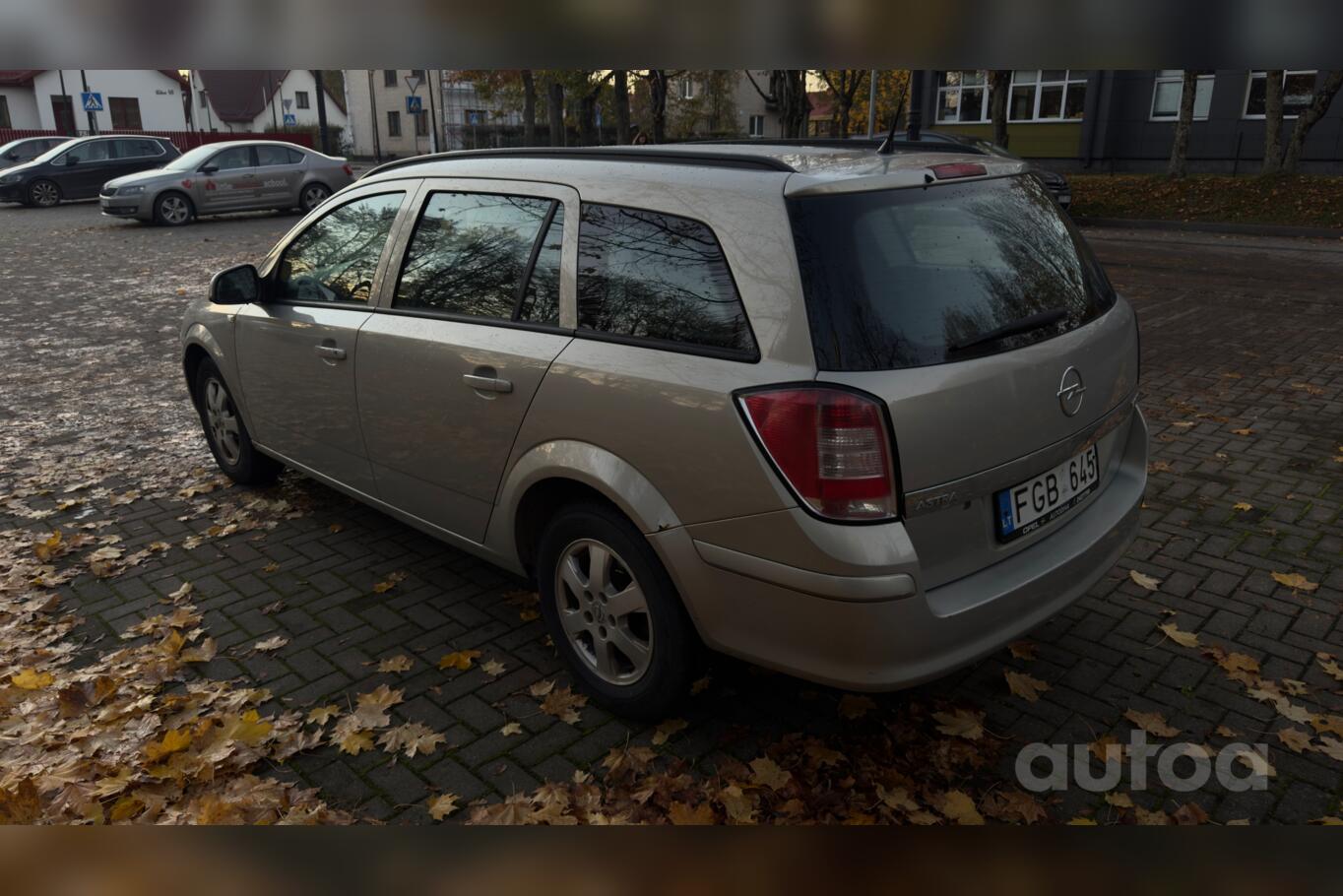 Opel Astra H [restyling]